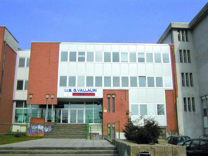 Lavori di manutenzione in corso nelle scuole La Guida - Lavori di manutenzione in corso nelle scuole
