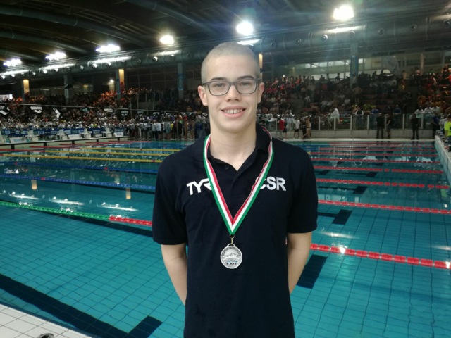 Due medaglie d’argento per Simone Dutto nei Criteria di nuoto La Guida - Due medaglie d’argento per Simone Dutto nei Criteria di nuoto