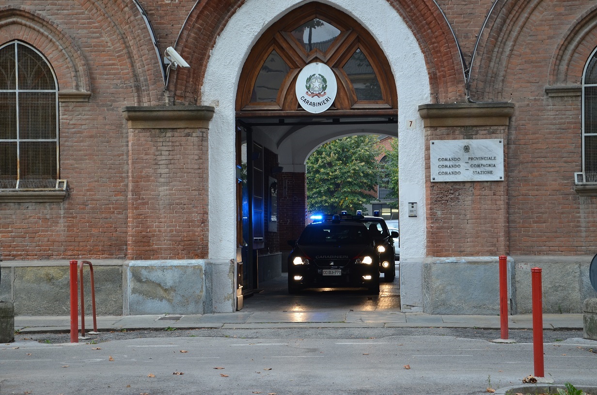 La Guida - I Carabinieri denunciano gli autori di cinque truffe