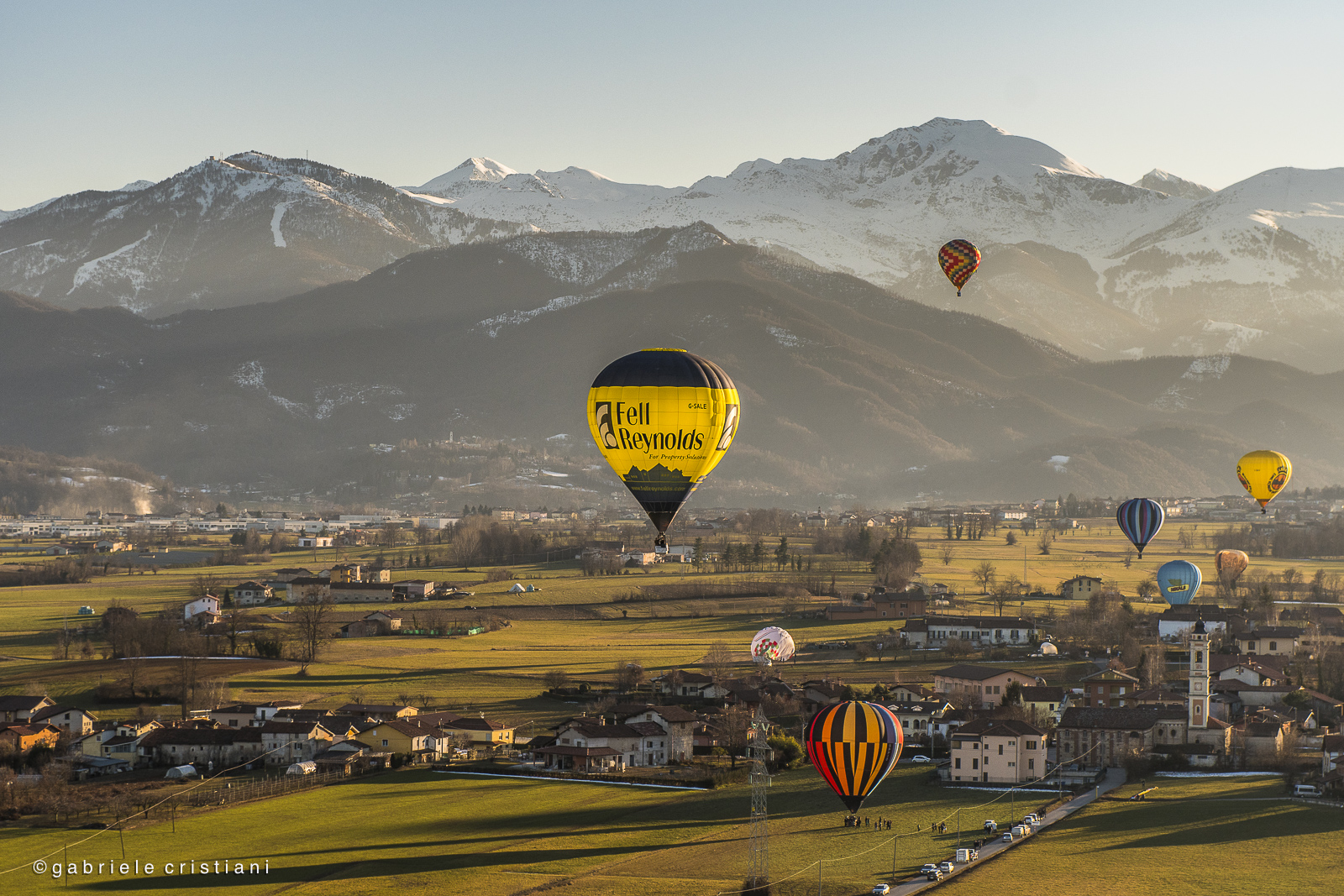 Mondovì si conferma la capitale italiana delle mongolfiere La Guida - Mondovì si conferma la capitale italiana delle mongolfiere