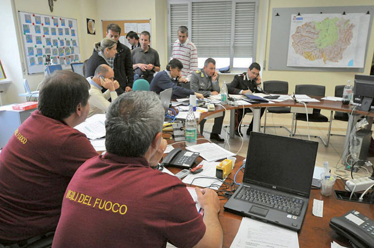 La Prefettura: “Non mettetevi in viaggio” La Guida - La Prefettura: “Non mettetevi in viaggio”