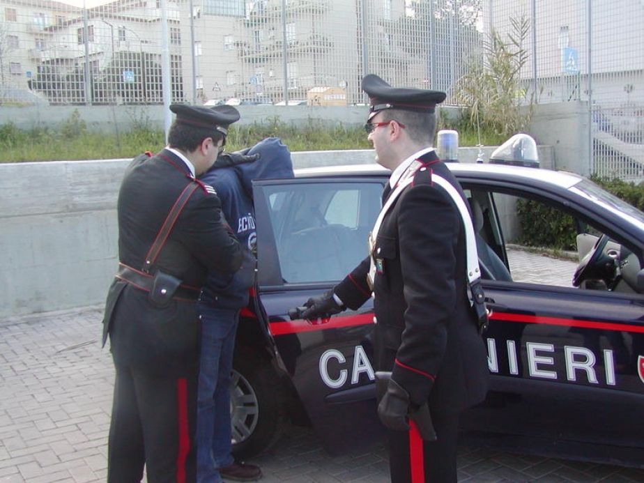 La Guida - I Carabinieri arrestano sei pregiudicati