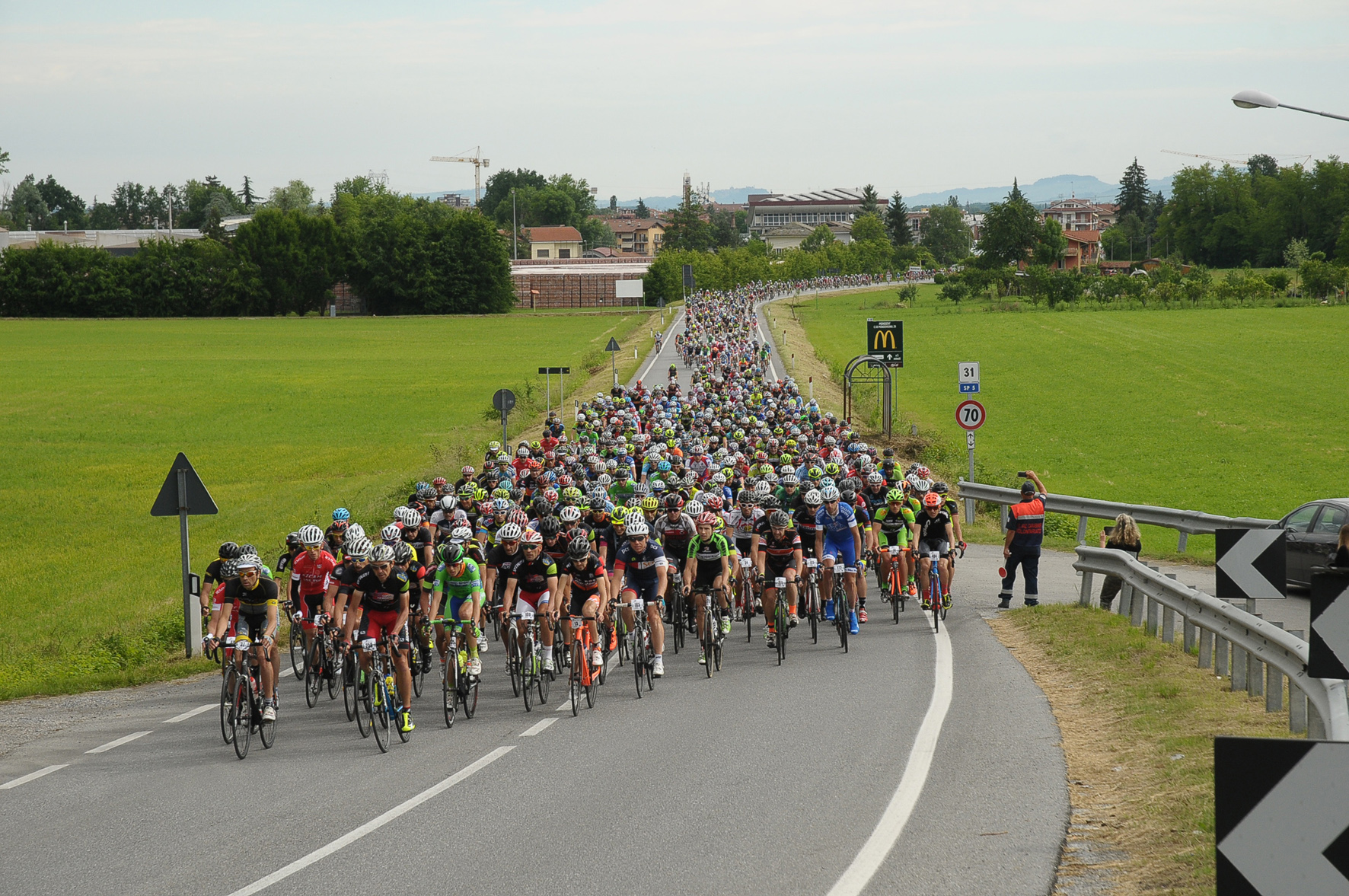 Il cicloturismo in provincia di Cuneo La Guida - Il cicloturismo in provincia di Cuneo