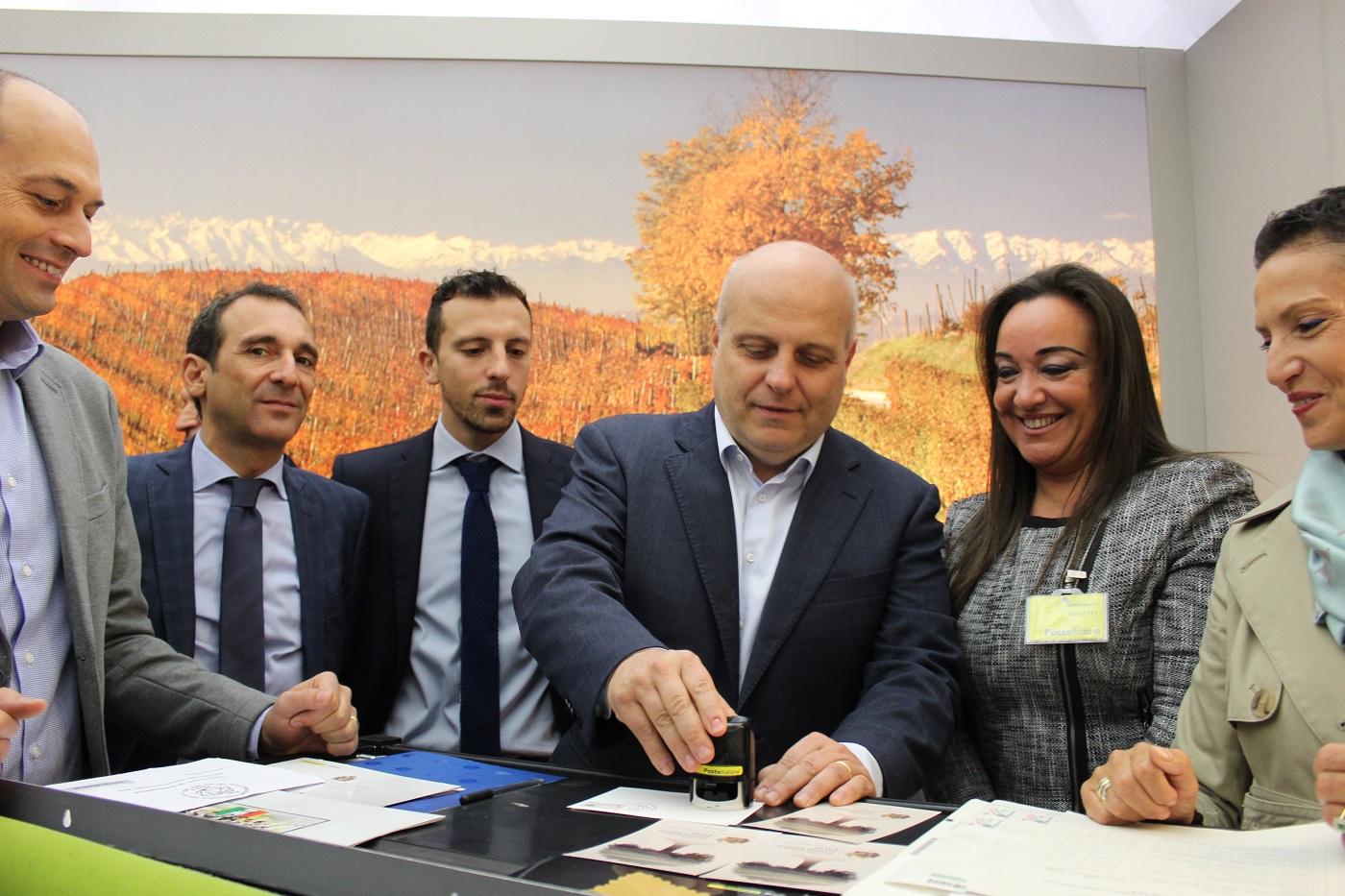 Un annullo filatelico per l’86ª Fiera del Tartufo La Guida - Un annullo filatelico per l’86ª Fiera del Tartufo
