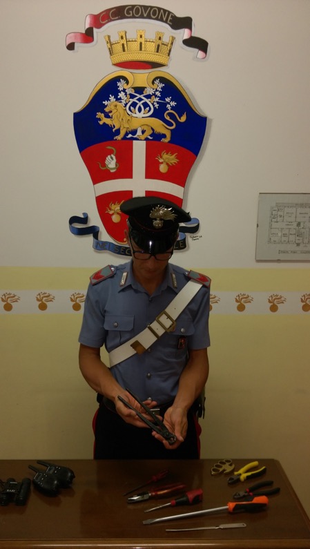 La Guida - Fermato con arnesi da scasso, denunciato