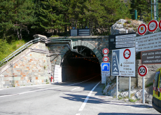 La Guida - Tunnel di Tenda chiuso per problema elettrico
