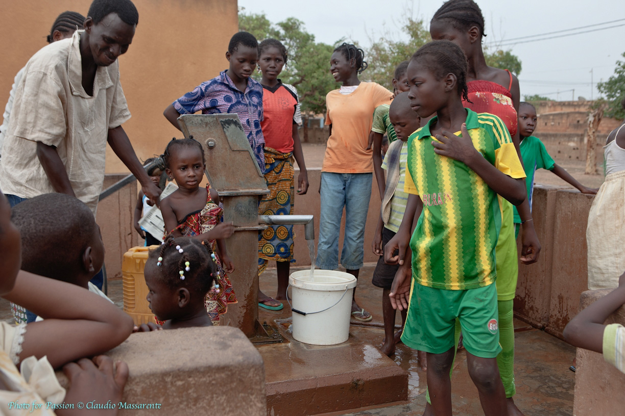 La Guida - Piantine aromatiche per l’acqua in Kenya