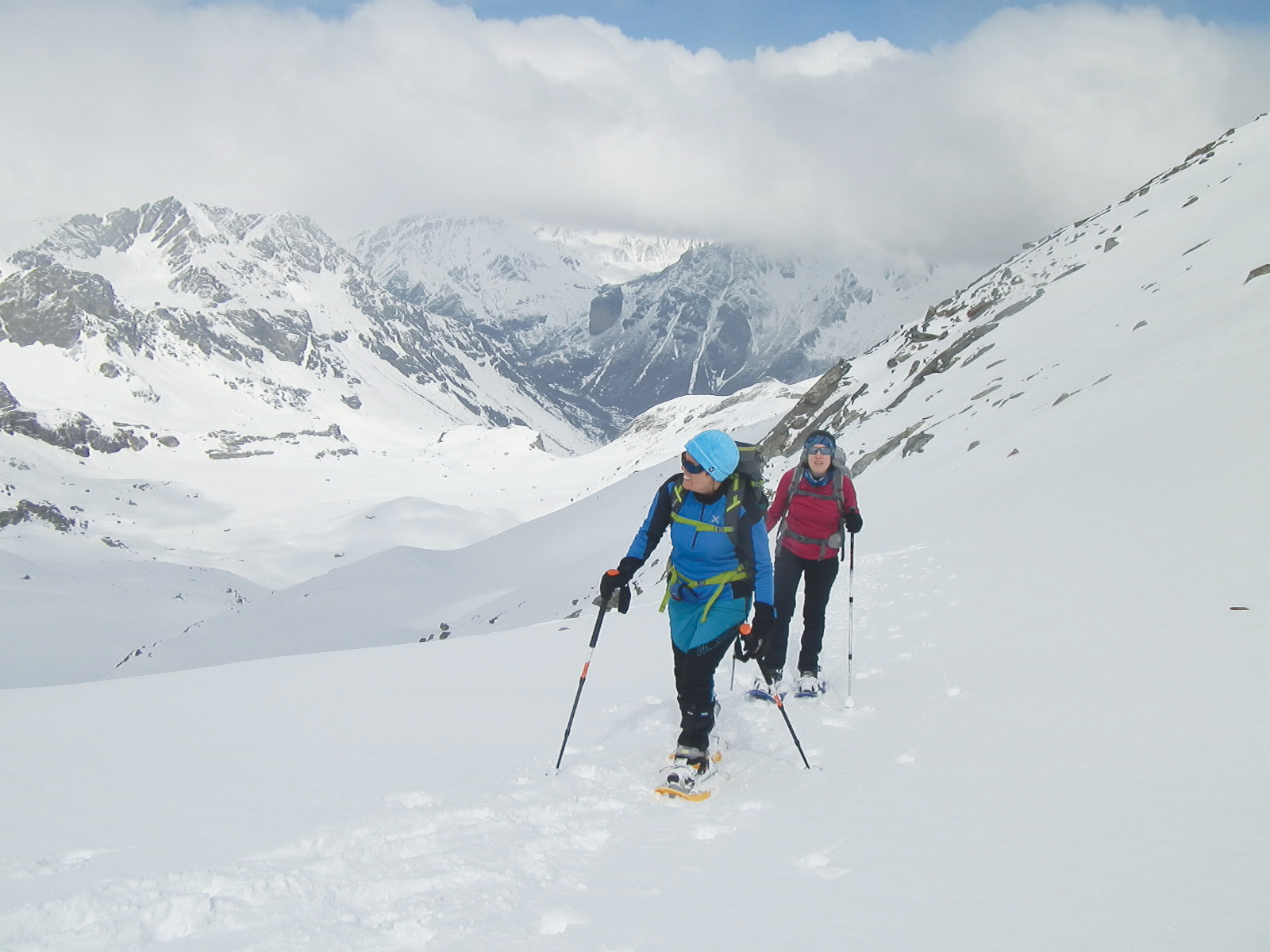 La Guida - Escursioni con le racchette da neve e al mare
