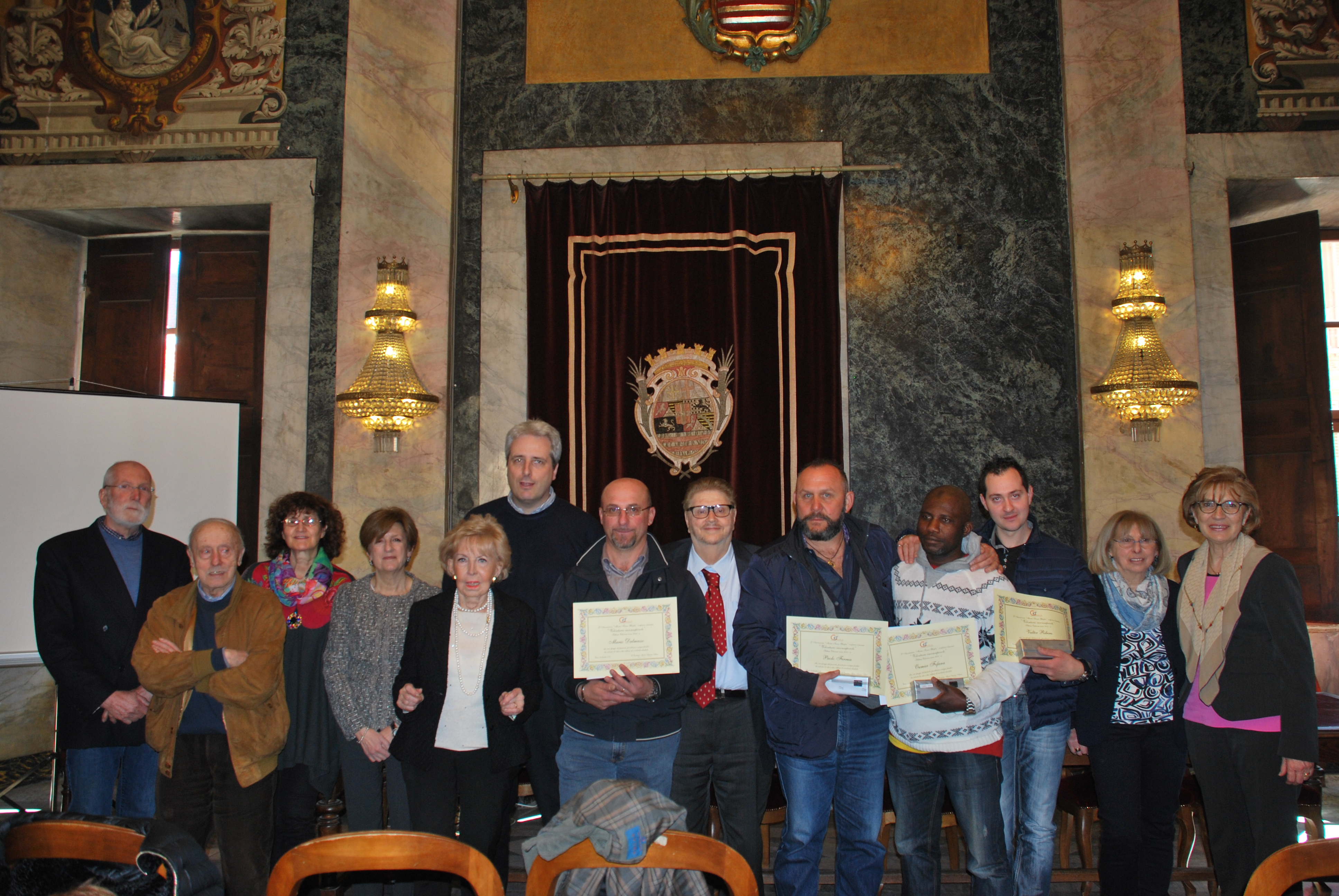 La Guida - Premiati quattro “Volontari inconsapevoli”