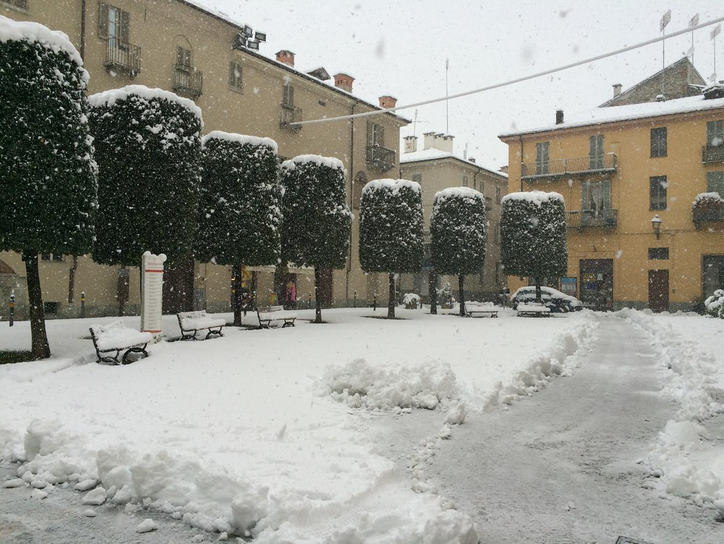 La Guida - Divieto di sosta per sgombero neve