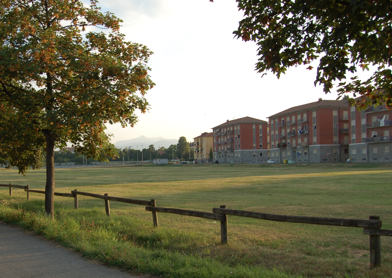 Il futuro di piazza d’Armi La Guida - Il futuro di piazza d’Armi