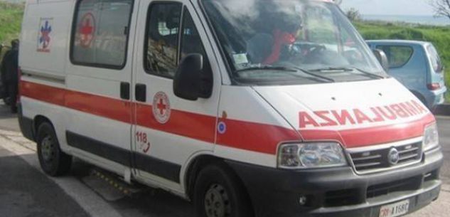 La Guida - Scontro con ambulanza vicino ad Alba, quattro feriti