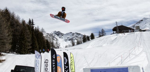 La Guida - I campioni di acrobazie sulle piste di Prato Nevoso