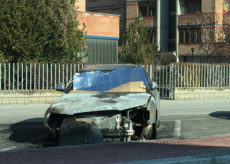 La Guida - Bruciate 4 auto del Consorzio Monviso Solidale