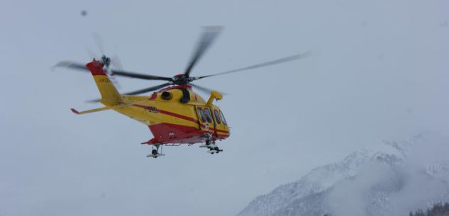 La Guida - Limone Piemonte, bambina di nove anni cade sulle piste