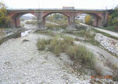 La Guida - Lavori di consolidamento del ponte sul torrente Gesso a Cuneo