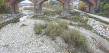 La Guida - Lavori di consolidamento del ponte sul torrente Gesso a Cuneo