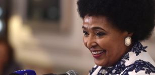 La Guida - Anche Cuneo piange Winnie Mandela, cittadina onoraria