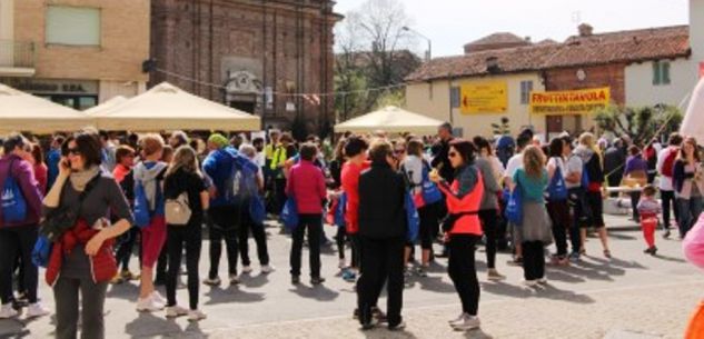 La Guida - A Lagnasco torna “Fruttinfiore”, in scena la migliore produzione frutticola locale