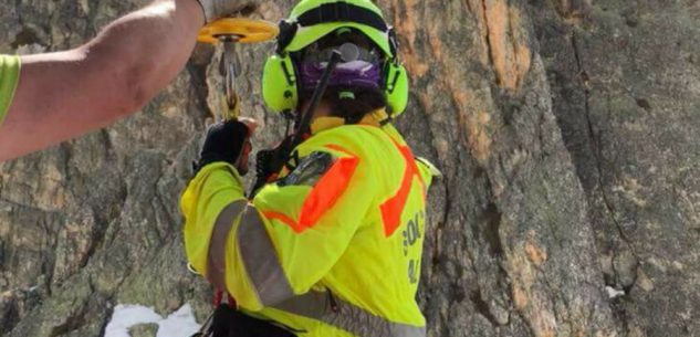 La Guida - In due cadono sulla palestra di roccia, soccorso un giovane ferito