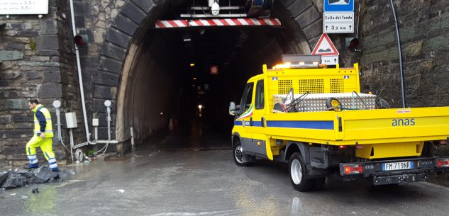 La Guida - Riaperto il tunnel di Tenda