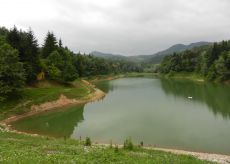 La Guida - Cena in riva al lago