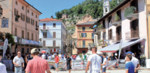 La Guida - Caraglio, petanque nelle piazze