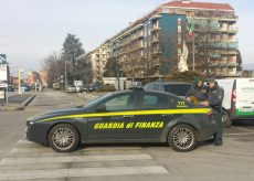 La Guida - Gdf, controlli in aziende agricole: sette lavoratori in nero