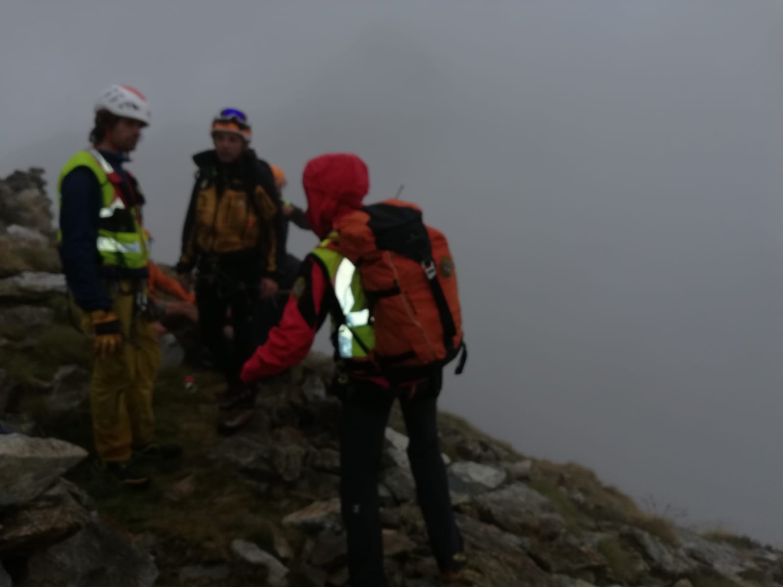 soccorso alla donna infortunata in alta valle Gesso