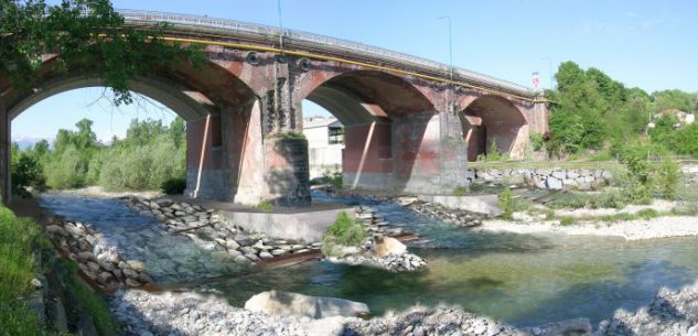 La Guida - Ponte sul Gesso, chiude una corsia per lavori nella notte tra venerdì 14 e sabato 15