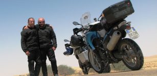La Guida - I fratelli parroci partono in moto per l’Africa