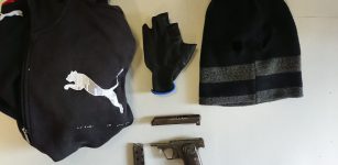La Guida - Minacce con la pistola e rapina, fermato poco dopo