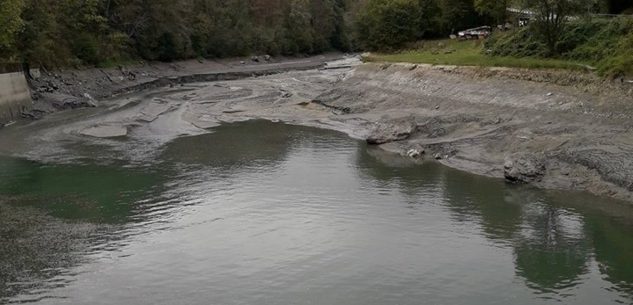 La Guida - Parziale svuotamento del lago di Sampeyre