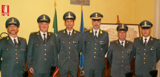 La Guida - Guardia di Finanza, giuramento di maresciallo e vicebrigadieri