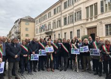 La Guida - Sindaci e amministratori chiedono l’autostrada