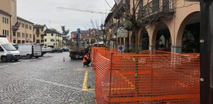 La Guida - Boves, 28 gelsi in piazza Italia