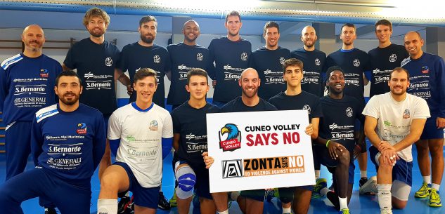 La Guida - Anche il Cuneo Volley dice “No” alla violenza contro le donne