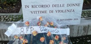 Violenza sulle donne, mazzo di fiori dai ragazzi dell’Afp La Guida - Violenza sulle donne, mazzo di fiori dai ragazzi dell’Afp