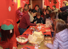 La Guida - Babbo Natale e i suoi amici elfi al Filatoio