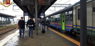 La Guida - Controlli sui treni e nelle stazioni, la stretta della Polizia