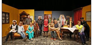 Risate ed equivoci con la commedia “Un ver amis” La Guida - Risate ed equivoci con la commedia “Un ver amis”