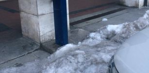 “Pago il parcheggio, ma con il rischio di cadere sul ghiaccio” La Guida - “Pago il parcheggio, ma con il rischio di cadere sul ghiaccio”