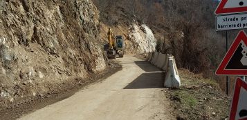 La Guida - A Venasca in corso lavori per mettere in sicurezza una strada