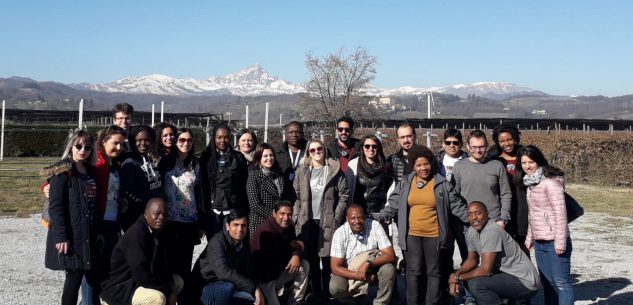 La Guida - Studenti internazionali visitano la Fondazione Agrion di Manta