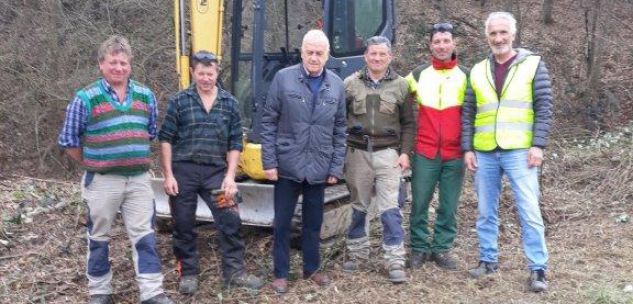 La Guida - Operai forestali della Regione al lavoro a Verzuolo