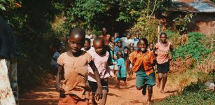 Un viaggio in Kenya alla scoperta dei bambini di Ndithini La Guida - Un viaggio in Kenya alla scoperta dei bambini di Ndithini