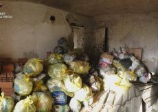 La Guida - Per due anni abbandonano rifiuti in una casa in ristrutturazione