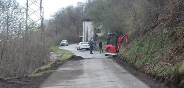 La Guida - Operai regionali al lavoro a Frassino