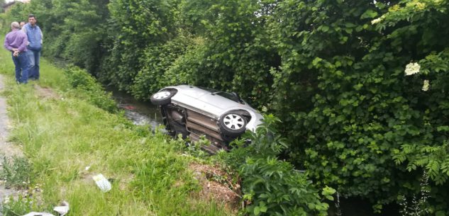 La Guida - Scontro tra due auto in via Vecchia di Borgo, 4 feriti