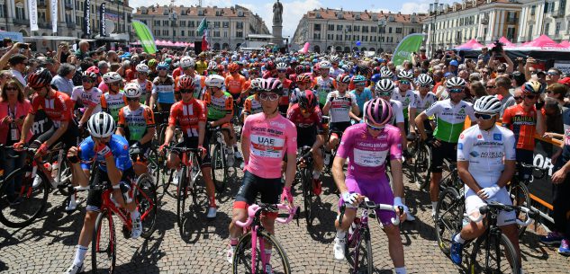 La grande festa del Giro d’Italia La Guida - La grande festa del Giro d’Italia